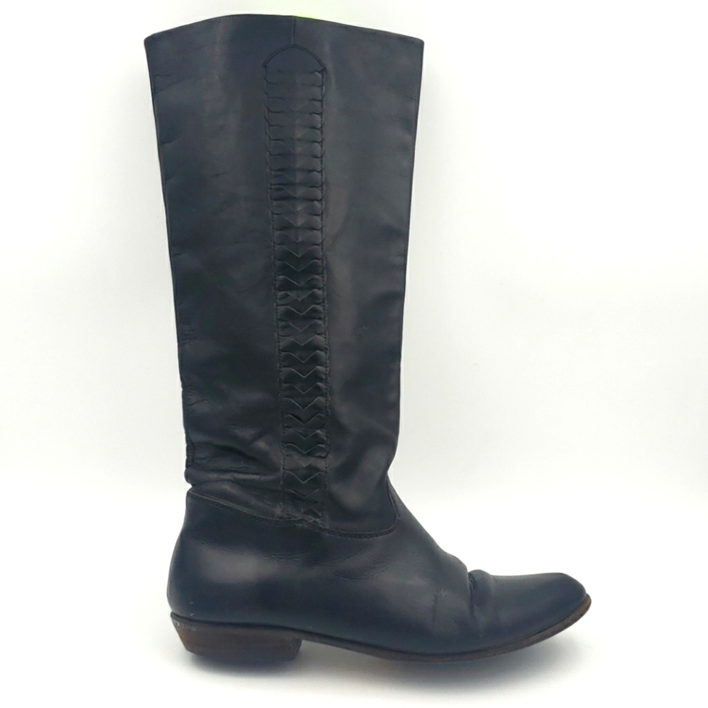 ENZO ANGIOLINI Braided Leather Boot